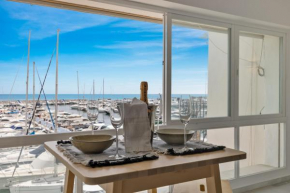 luxurious frontline penthouse in puerto banus